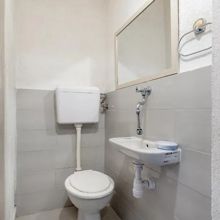 Falcon Nest 3bdr Sea View & Free Parking