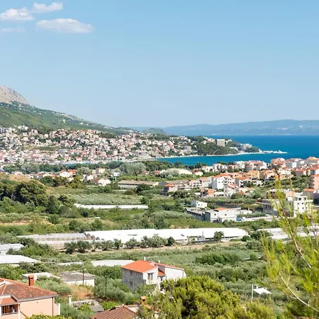 Apartment Falcon Nest 3bdr Sea View & Free Parking *